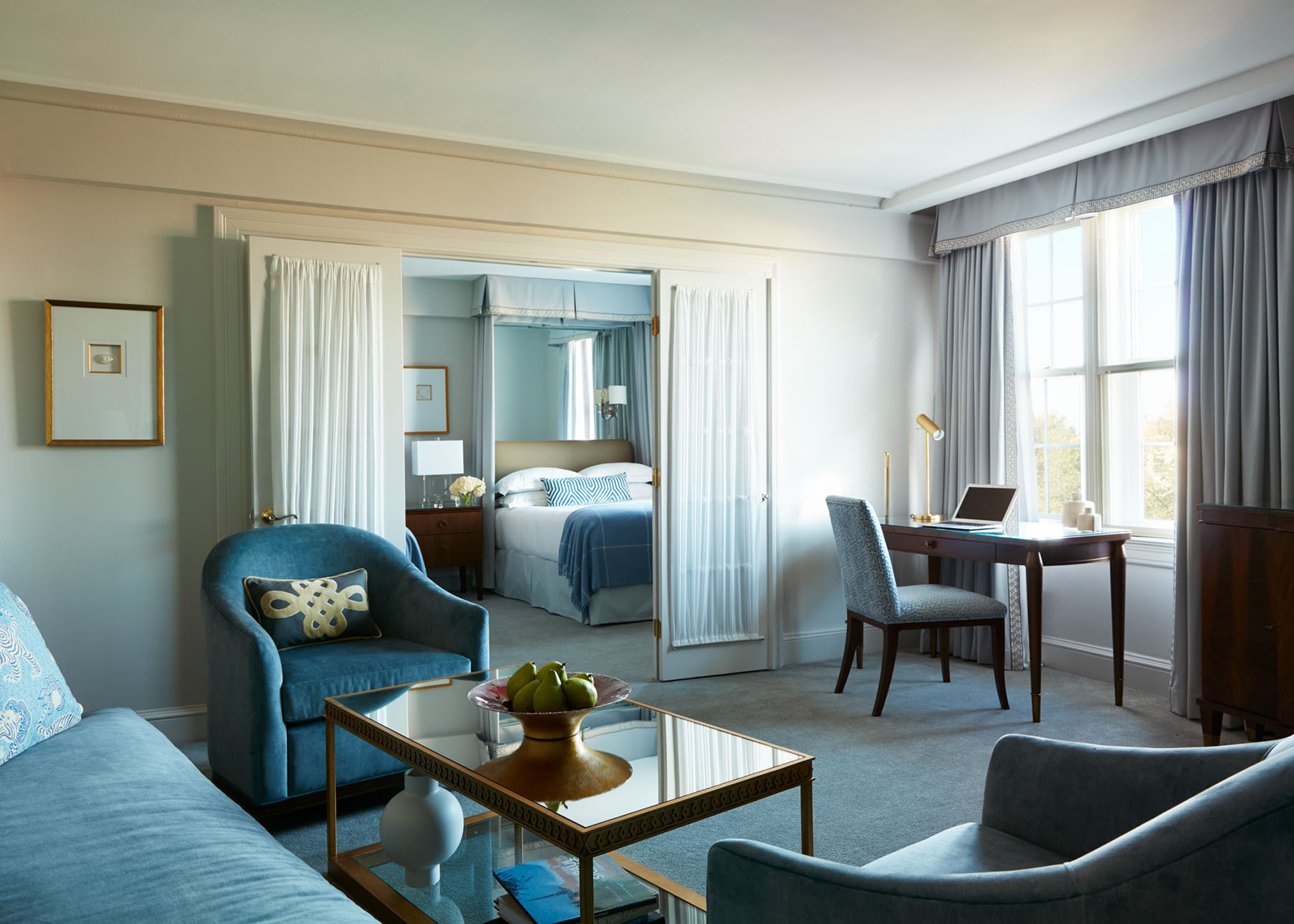 Eliot_2023_9_v1_PROOF